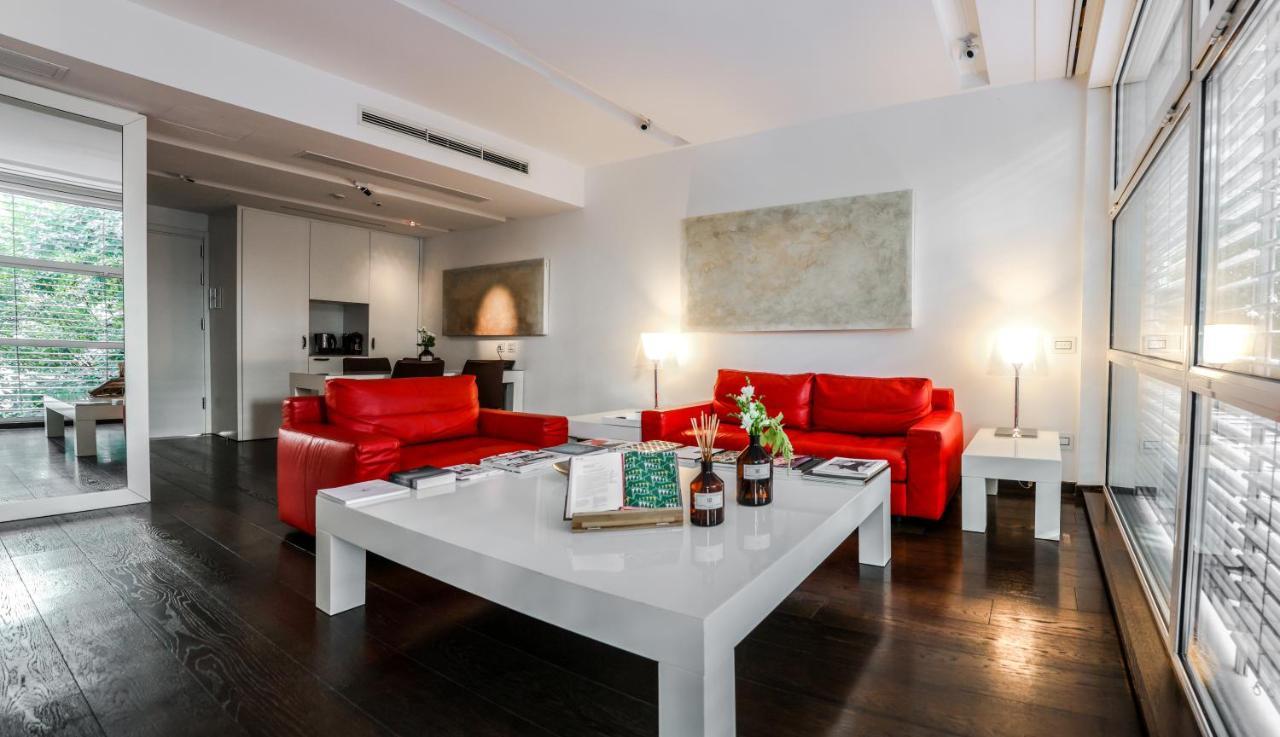 มัญญา ปาร์ โลเตล อา ปาร์ฟูม Hotel มิลาน ภายนอก รูปภาพ A living room in a serviced apartment in Vienna, Austria